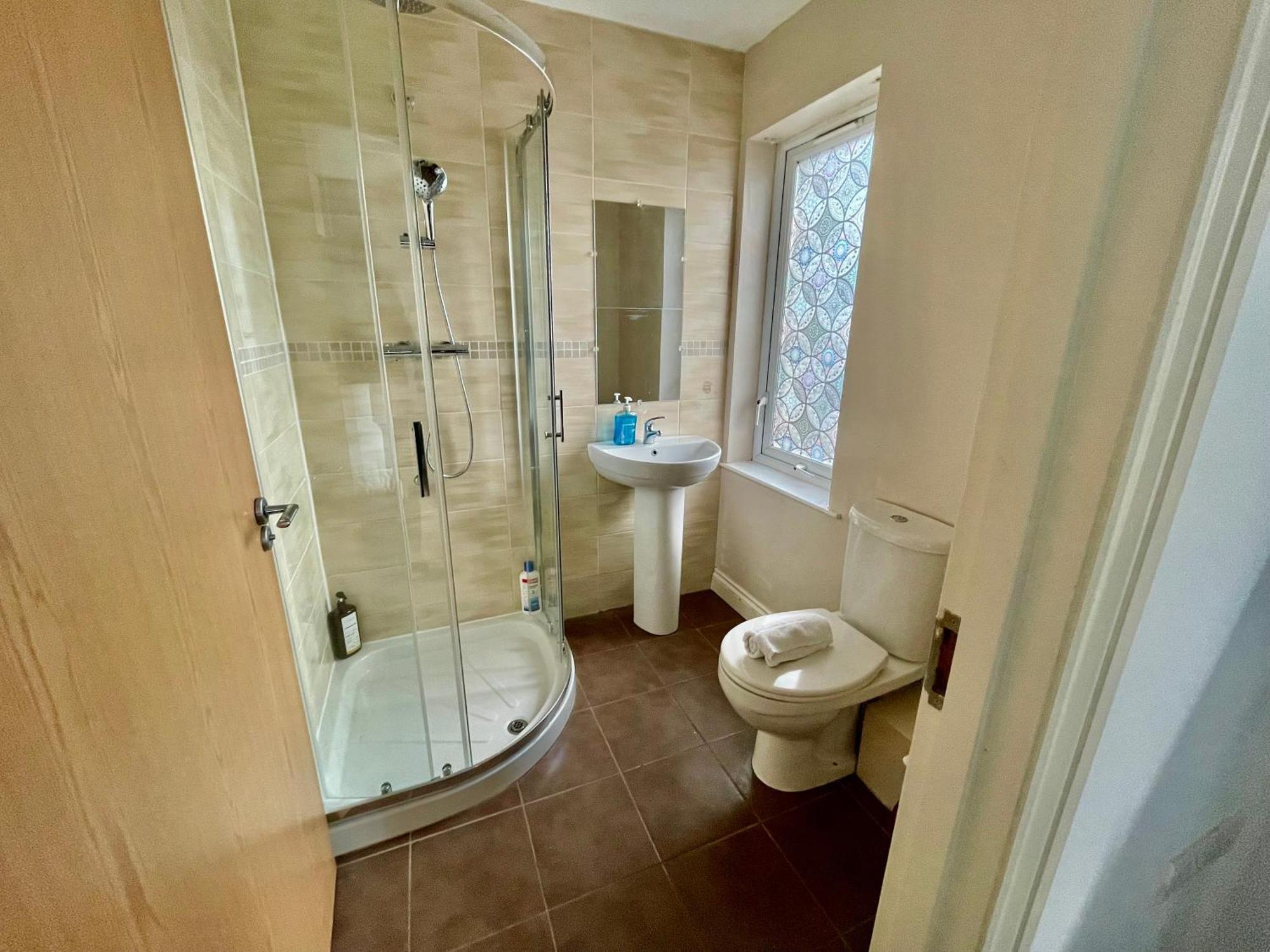 2 Bedroom City-Centre Apartment With Free Parking Belfast Extérieur photo