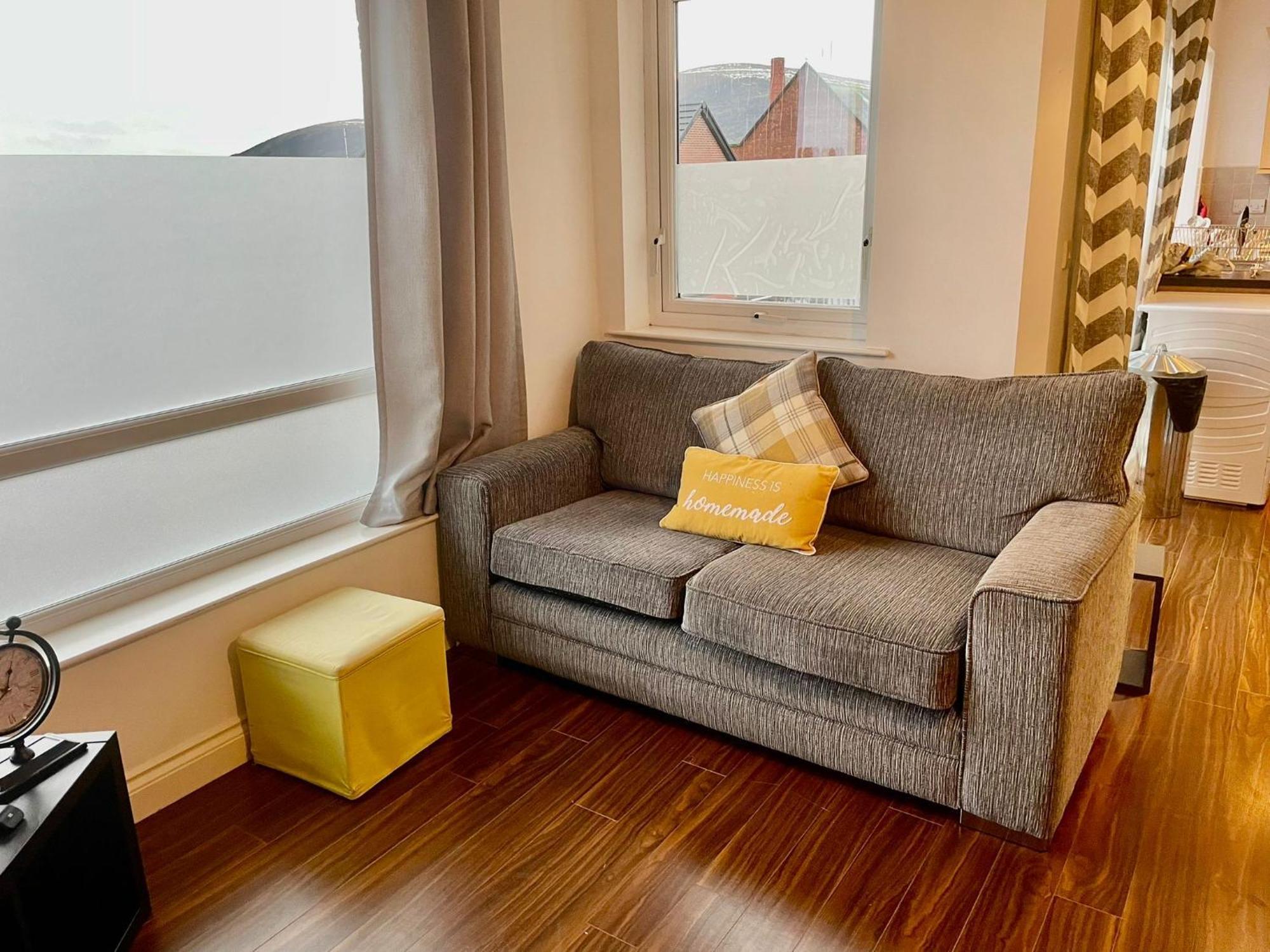 2 Bedroom City-Centre Apartment With Free Parking Belfast Extérieur photo